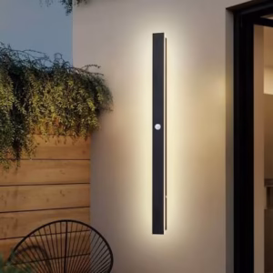 Lampadaire de façade LED avec détecteur de présence intégré