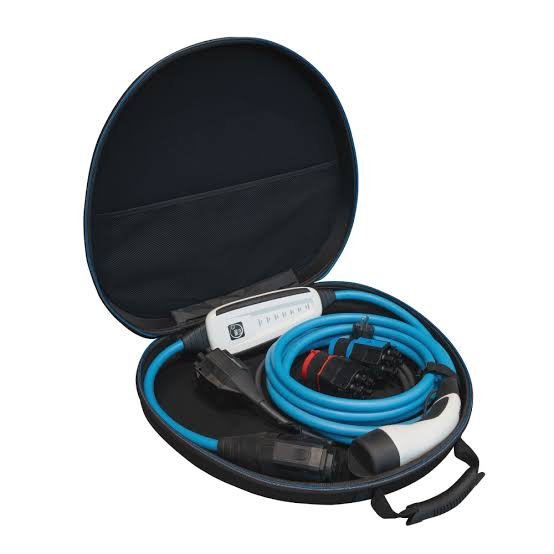 câble de recharge connecté NRGkick by DiniTech