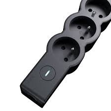 Multiprise connectée avec capteur de température et coupure automatique (type Legrand DX³)